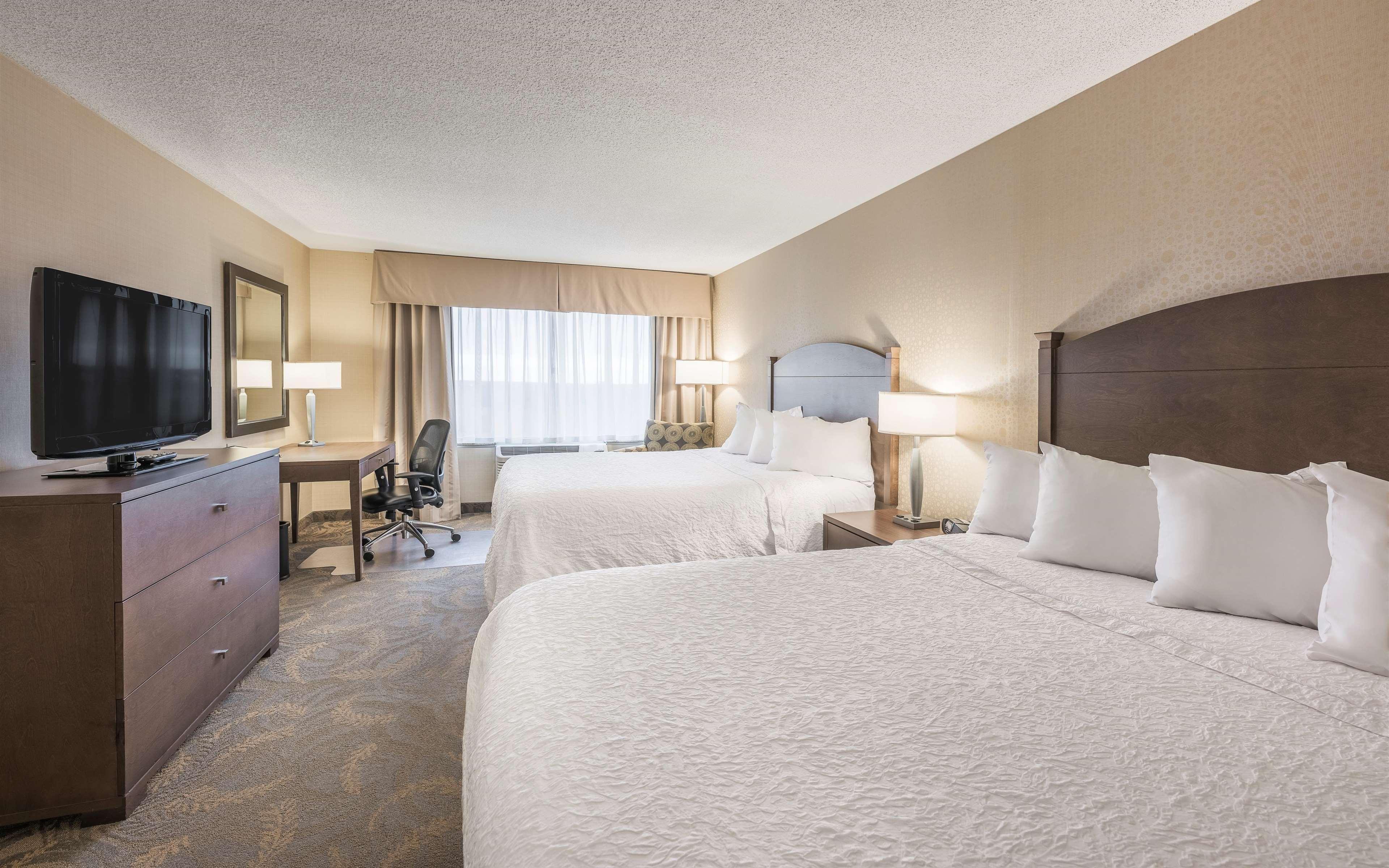 Hotel Hampton 3*