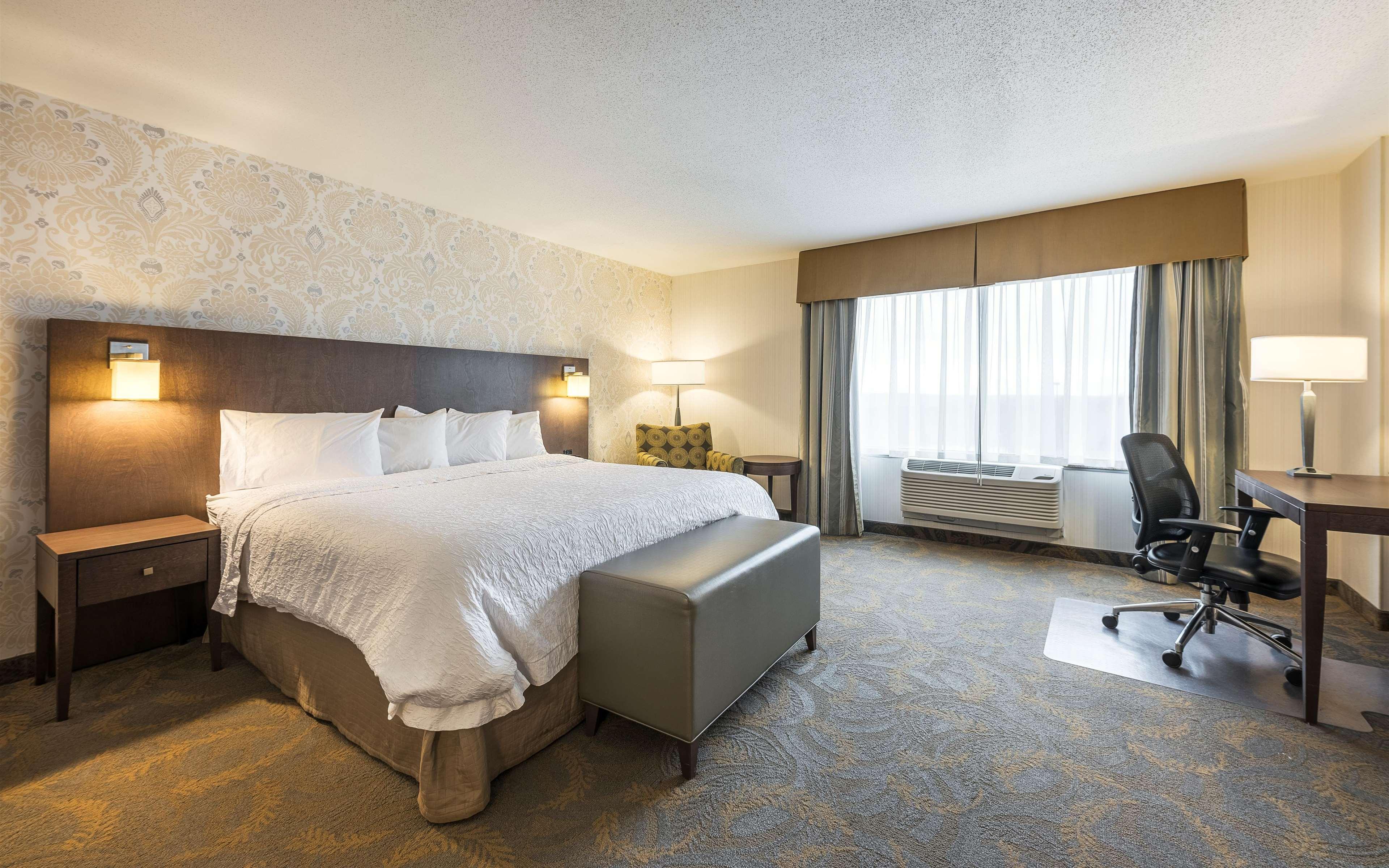 Hotel Hampton